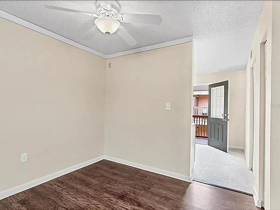 4th image of 322 Oak Rose Ln APT 201