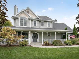 1393 Greystone Dr, Plymouth, WI
