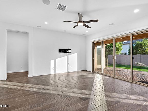 5th image of 4922 S LEISURE Way
