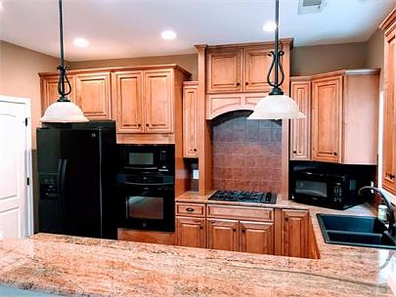 2nd image of 1199 Sleepy Oak Ln