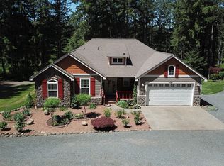 3826 Christensen Muck Rd E, Eatonville, WA 98328