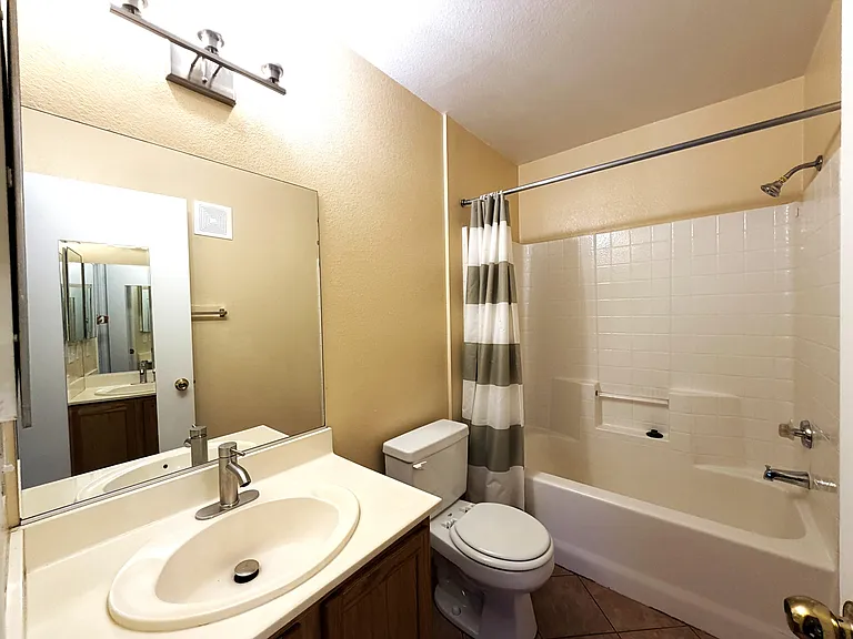 4955 S Lindell Rd #1-203 — Photo 15