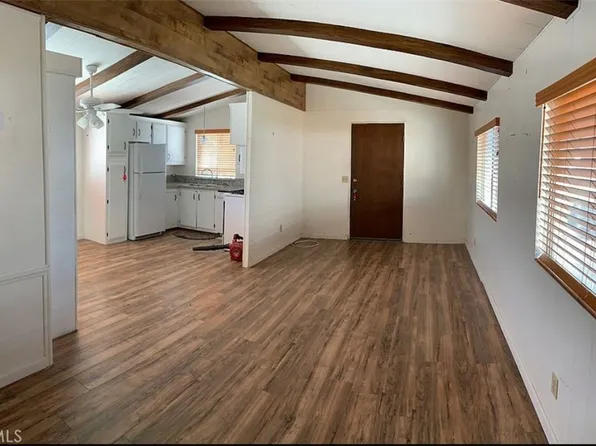 32520 Westchester Dr, Thousand Palms, CA 92276