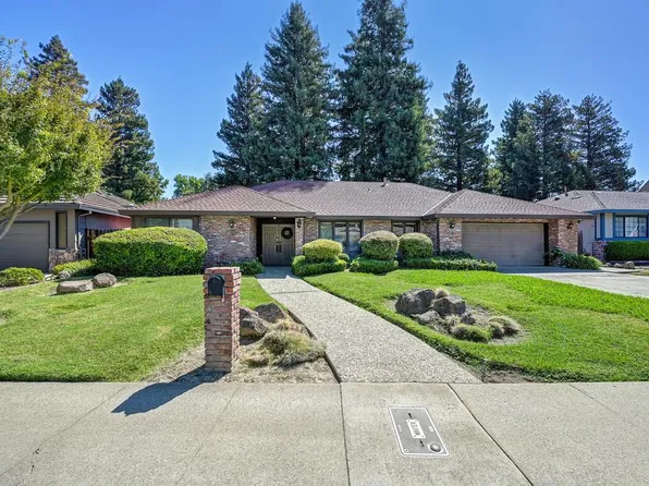 14 Ridgemark Ct, Sacramento, CA 95831