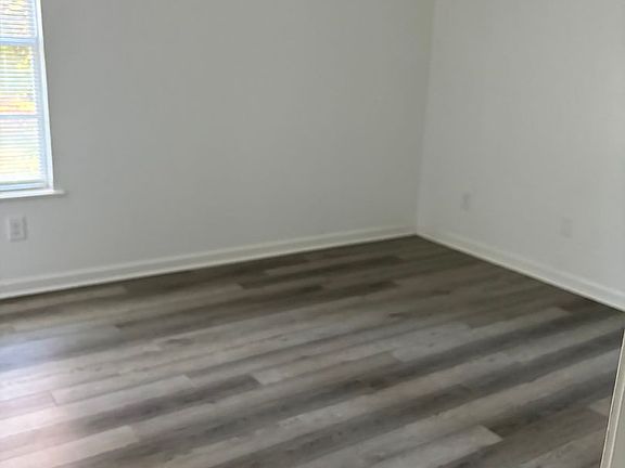 5th image of 5560 Mooresville Rd