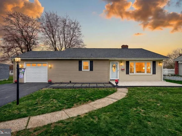 1312 Whiteford Rd, York, PA 17402