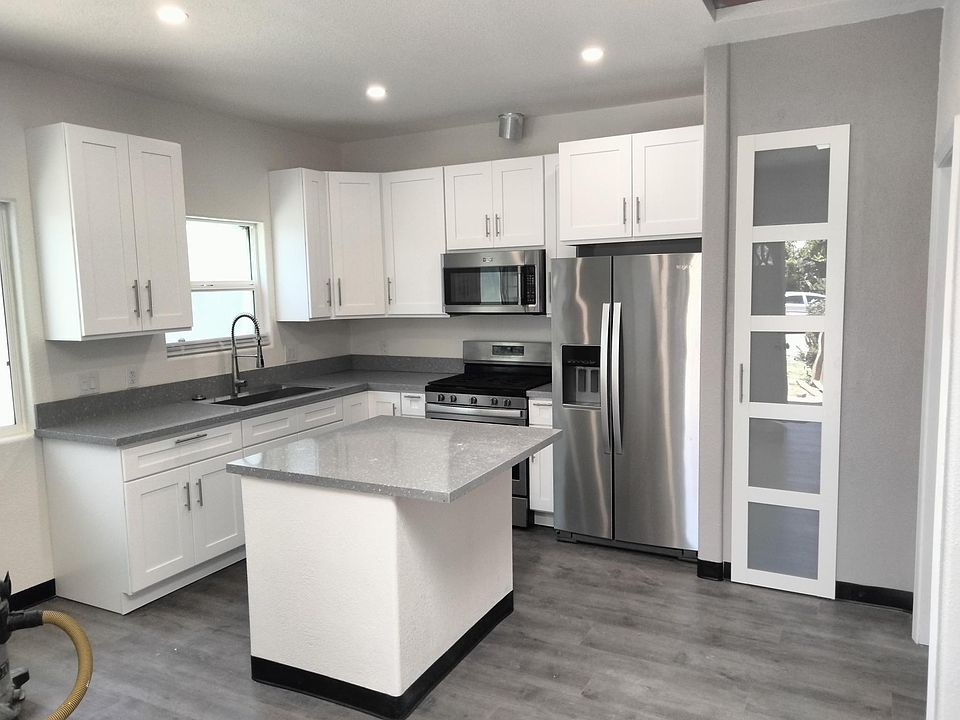 1st image of 792 24th St