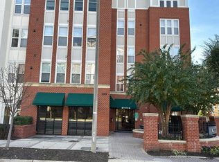 2655 Prosperity Ave, Fairfax, VA 22031