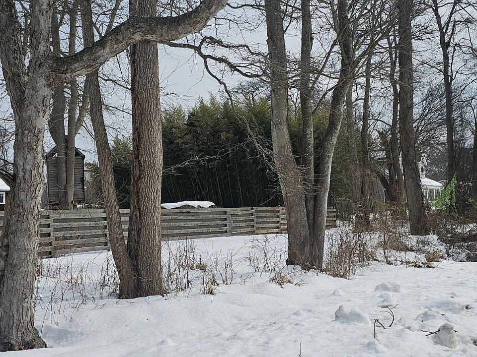 2nd image of Vacant Land Cypress Dr