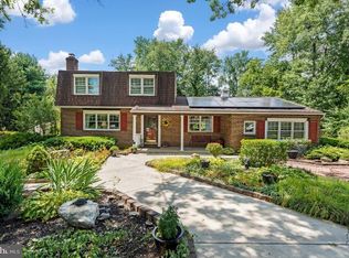 101 Cypress Ln, Mickleton, NJ 08056