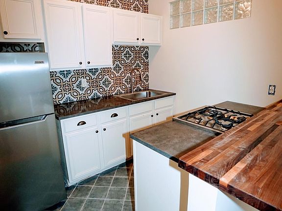 3rd image of 2338 Marshall Ave APT 104