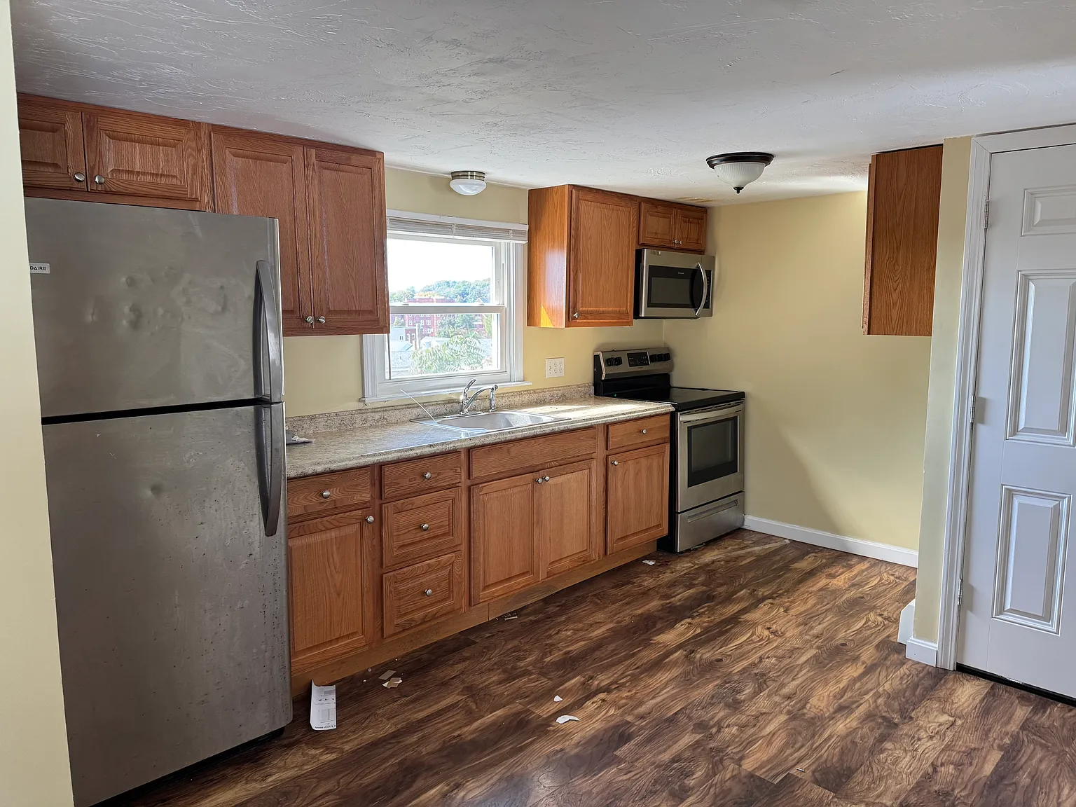 2 bed, $1,750 — Photo 1