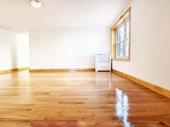 3rd image of 508 W 167th St APT 3B