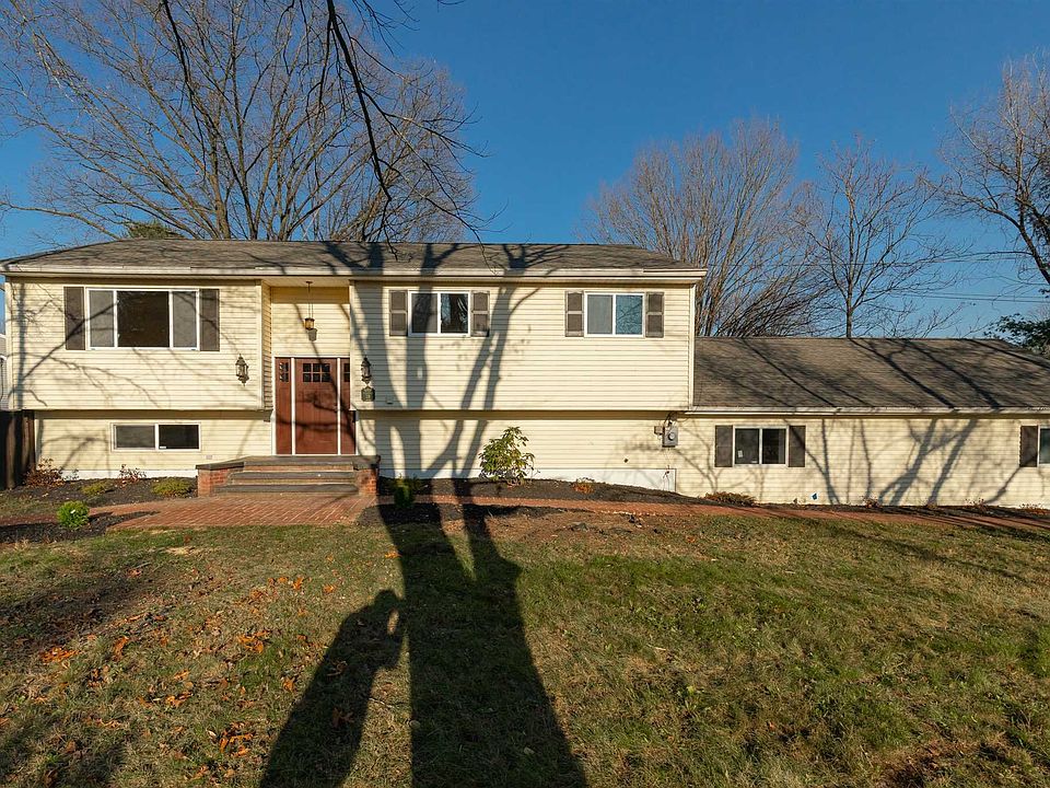 39 Nassau Rd, Poughkeepsie, NY 12601 Zillow