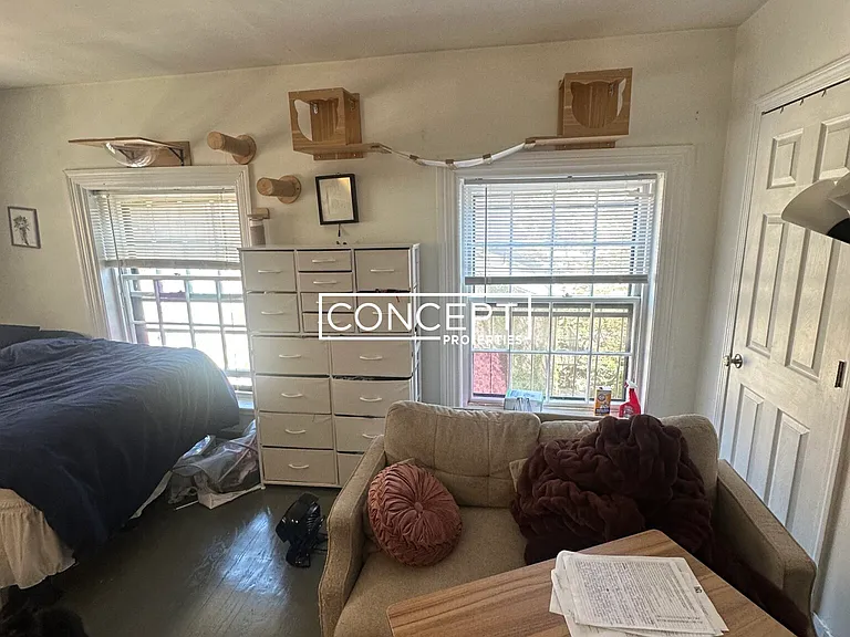 24 Joy St #5 — Photo 4