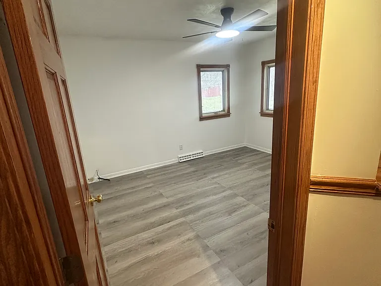 2425 W Florian Ct — Photo 7