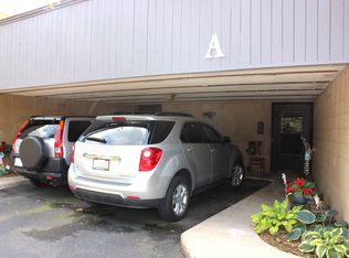 4545 W Pine St APT A, Appleton, WI 54914