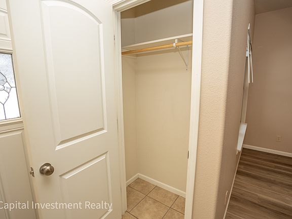 4th image of 5417-5421 Deer Valley Dr #5417