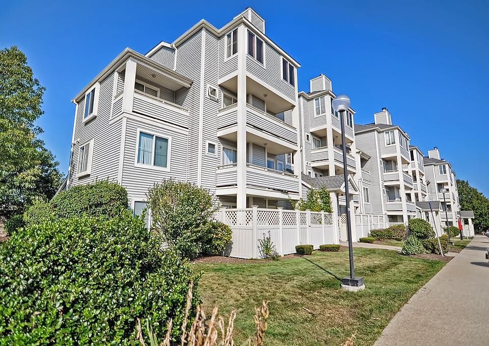 1st image of 200 Falls Blvd Unit G303
