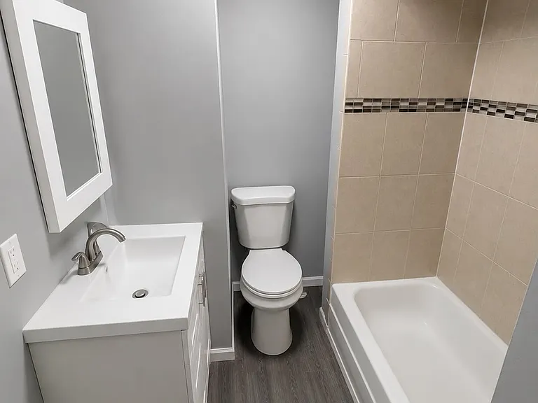 35 Hillman St #4 — Photo 6