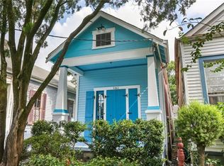 5261 Laurel St, New Orleans, LA 70115