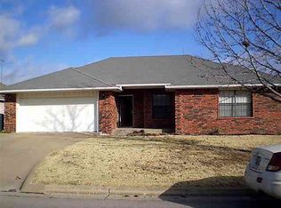 1506 Southern Hills Dr, Ardmore, OK 73401