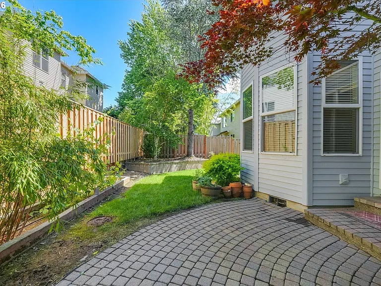 NW Eagleridge Ln — Photo 17