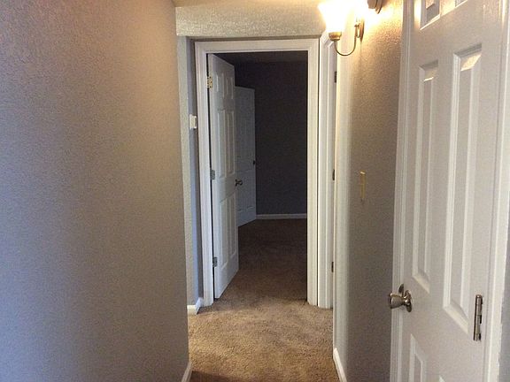 5th image of 365-2 Elmwood Dr #0