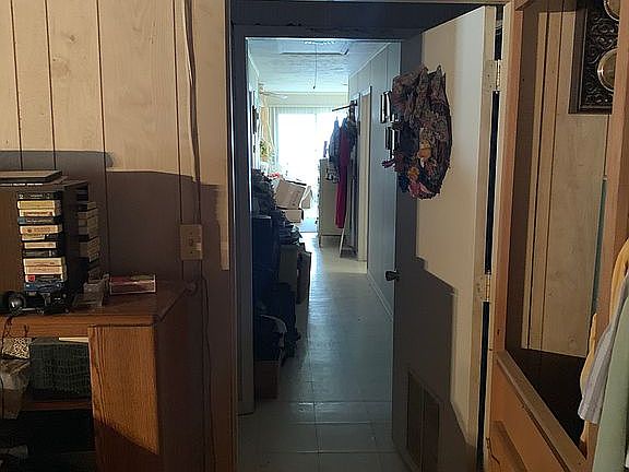 3rd image of 216 N Smyth St