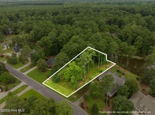 109 Perquimans Dr, Chocowinity, NC 27817