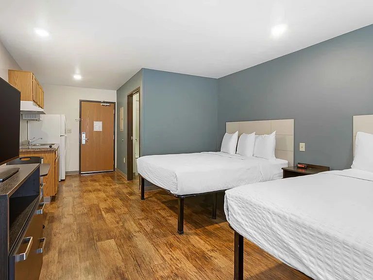 Studio Suite - 2 Queen Beds
