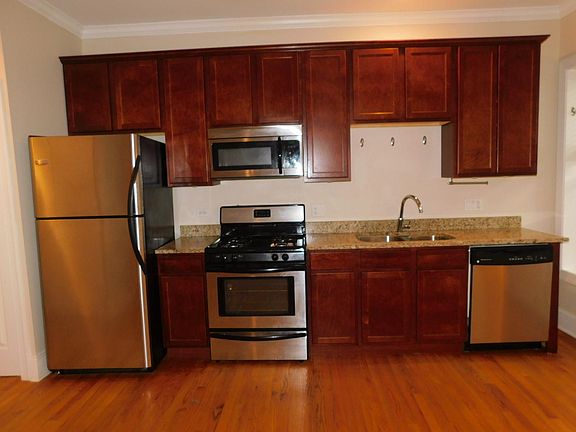 4th image of 614 Elmwood Ave #6