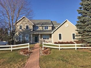 905 W Chapel St, Marshfield, WI 54449