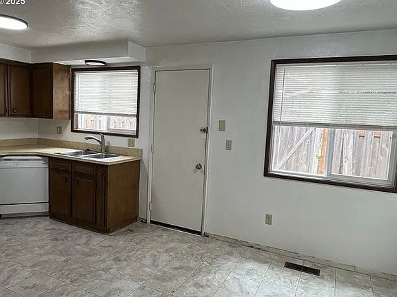 5th image of 2803 Raleigh Ct SE #2803