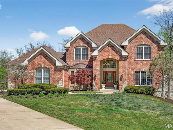 6 Spoede Ln, Saint Louis, MO 63141