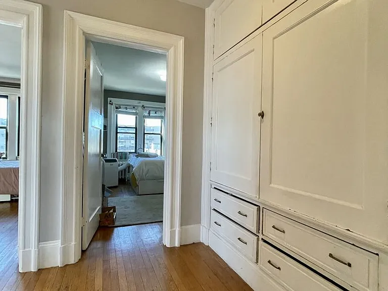 440 Park Dr #10J — Photo 11