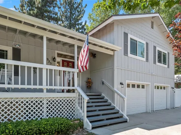 925 Apple Ave, Wrightwood, CA 92397