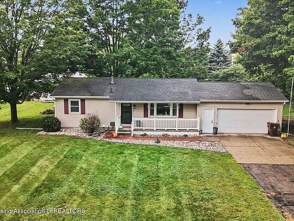 2nd image of 1408 S Meridian Rd