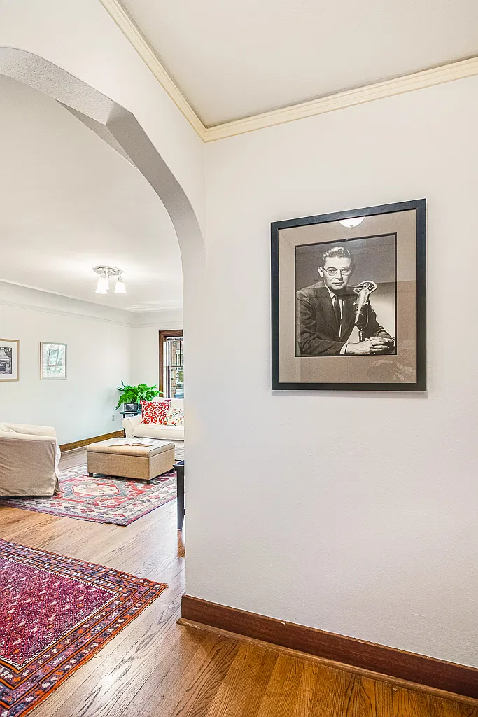 1 bed, 745 sqft, $2,250 — Photo 2