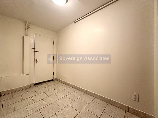 Rented by Sovereign Associates | media 2