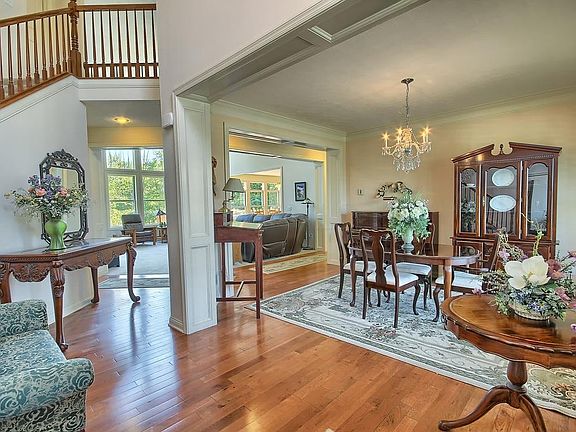 5th image of 13526 Church View Dr