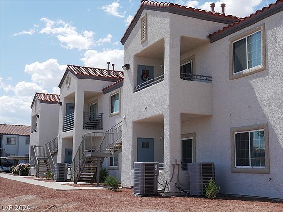 4th image of 3318 N Decatur Blvd Unit 1030