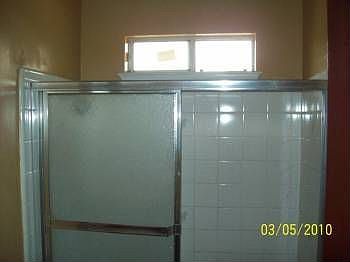 3rd image of 153 N Buena Vista Ave