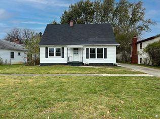 3705 Evergreen Pkwy, Flint, MI 48503