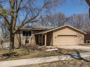 2421 Northern Hills Ct NE, Rochester, MN 55906