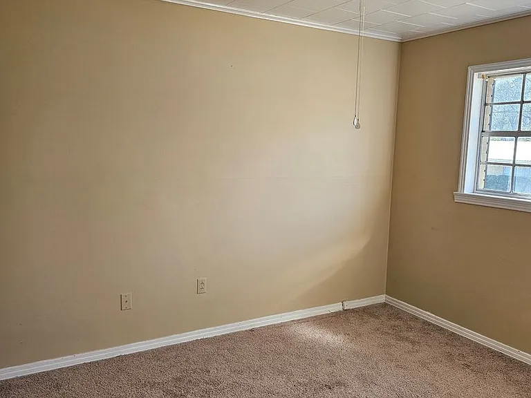 8984 Westwood Dr — Photo 17