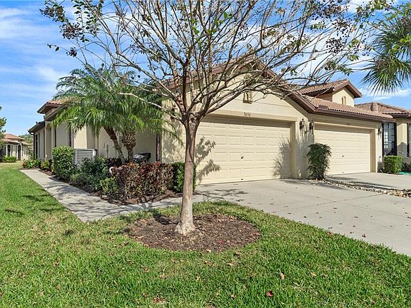 2nd image of 5656 Sunset Falls Dr