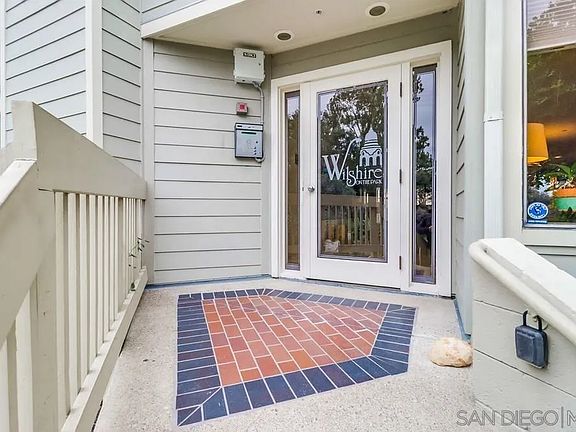 4th image of 1950 Upas St Unit 104
