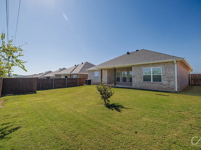7325 Wildflower Way — Photo 31