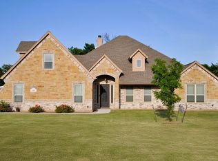 100 Knob Ct, Springtown, TX 76082